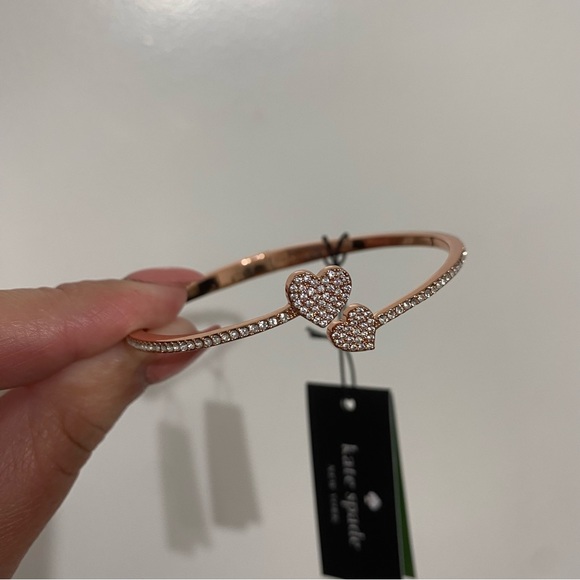 NWT! Kate Spade Yours Truly Pave Open Heart Hinge Cuff Bracelet - Picture 5 of 10
